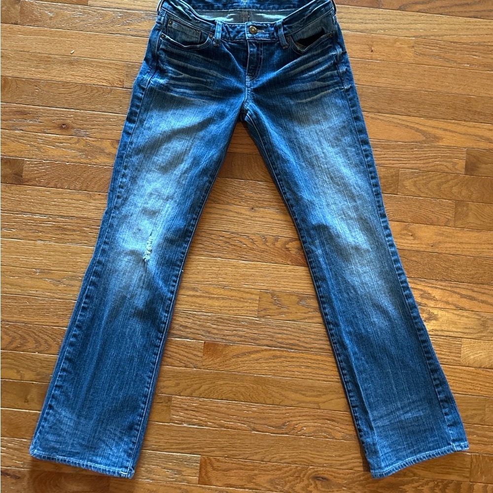 Express Women’s Bootcut Jeans Size 6R Medium Wash Embroidered Pockets